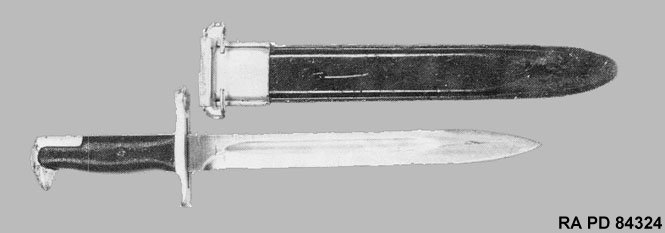 Bayonet, M1, and Bayonet Scabbard, M7: assembled view